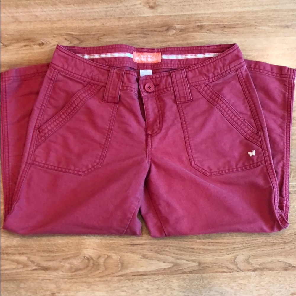 Aeropostale 7/8 Dark Pink Capri Pants